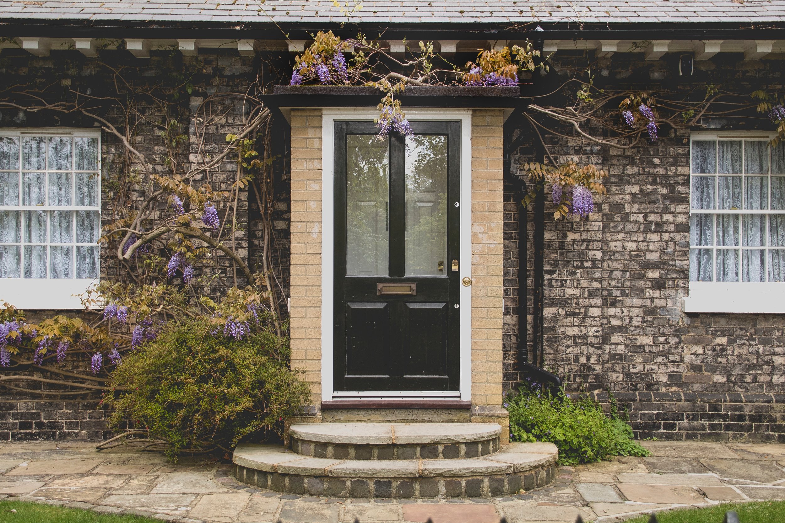  Photo by  Peter Boccia  on  Unsplash  